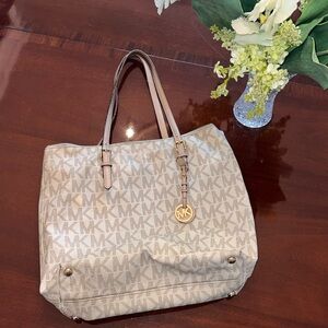 Michael Kors Tote Bag